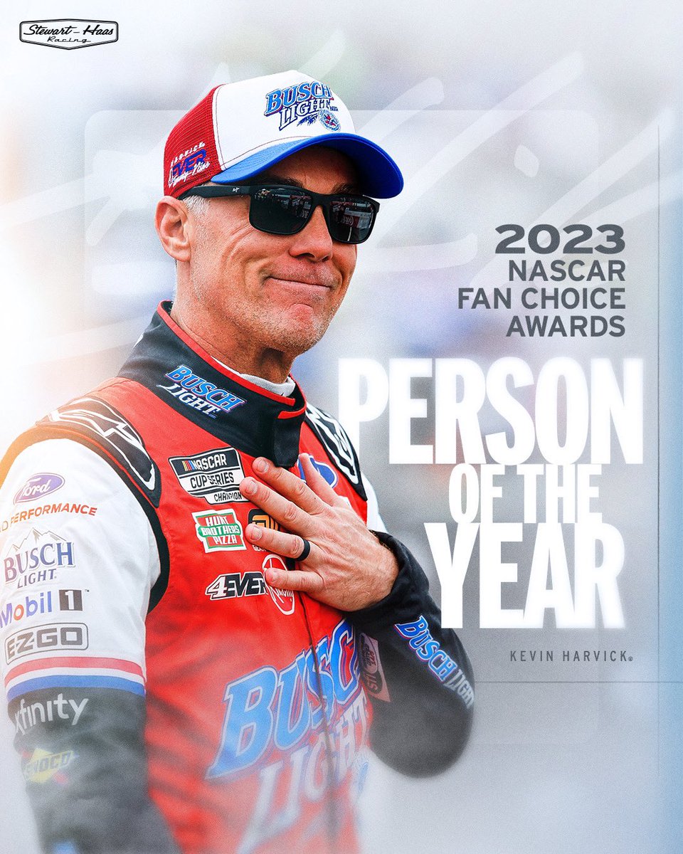HaasFactoryTeam's tweet photo. #4EVER a legend. 

@KevinHarvick won Person of the Year in the 2023 NASCAR Fan Choice Awards. https://t.co/ZfdwzIx8In