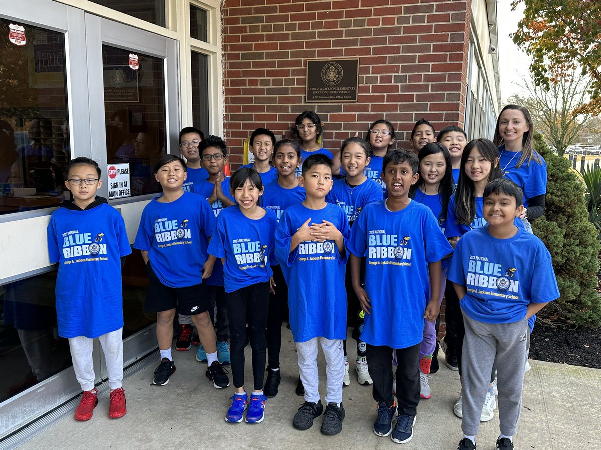 MrsCovasClass's tweet photo. Today, we celebrated at George A. Jackson. We are proud to be a Blue Ribbon School! Thank you to our amazing PTA for our shirts and for always going above and beyond! @PTAJackson @A_RiveraNY https://t.co/zhHgsRldQY