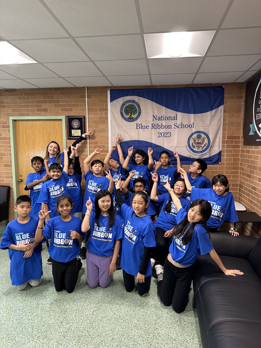 MrsCovasClass's tweet photo. Today, we celebrated at George A. Jackson. We are proud to be a Blue Ribbon School! Thank you to our amazing PTA for our shirts and for always going above and beyond! @PTAJackson @A_RiveraNY https://t.co/zhHgsRldQY