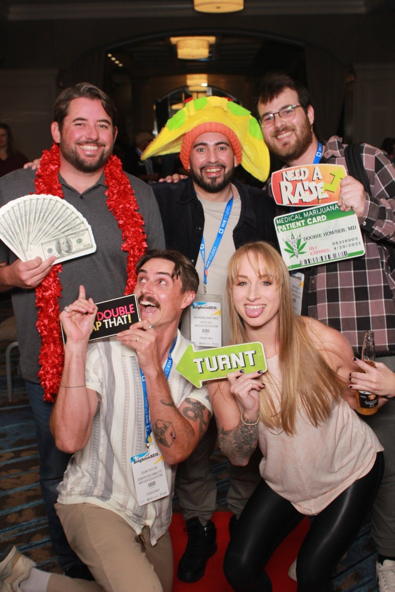RayMartinezSEO's tweet photo. Just got these! #uberall #BrightonSEO
@FredHigherEd https://t.co/YKfGYVySpD