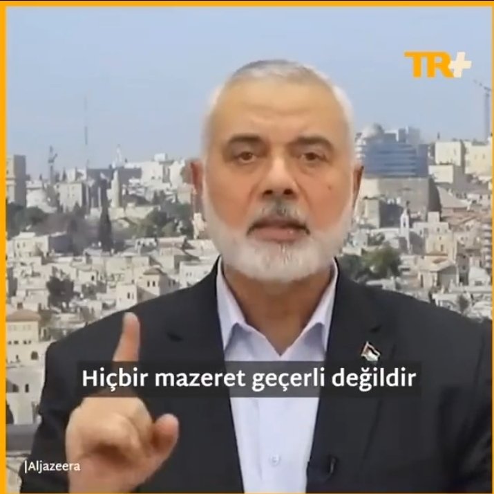 Erbakan hoca şöyle bir misal vermişti;

'Farz et ki sen efendimizin (sav) Bedir Savaşını yaptığı gün o civarda develerini güden bir çobansın.
Efendimiz ile ebu cehil taraftarları Bedir Kuyuları yakınında savaşa tutuşmak üzereler. Eğer sen, şöyle yüksek tepeye çıkayım da yaşanan+