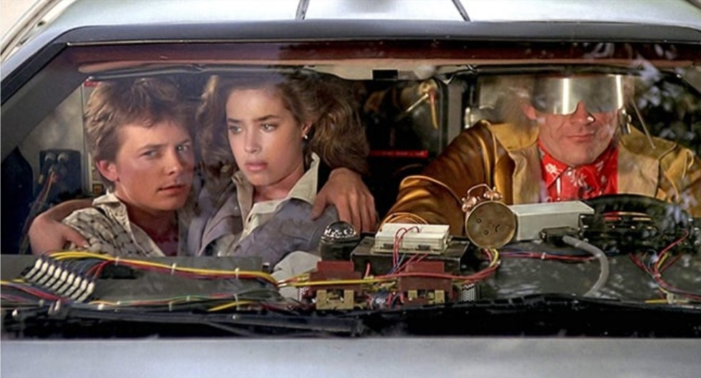 Gamerman_0's tweet image. Back to the Future Part II was Released 34 Years Ago Today on November 22nd 1989
#BacktotheFuture #BacktotheFuturePartII #MartyMcFly #DocBrown #DeLorean #Universal #MichaelJFox #ChristopherLloyd