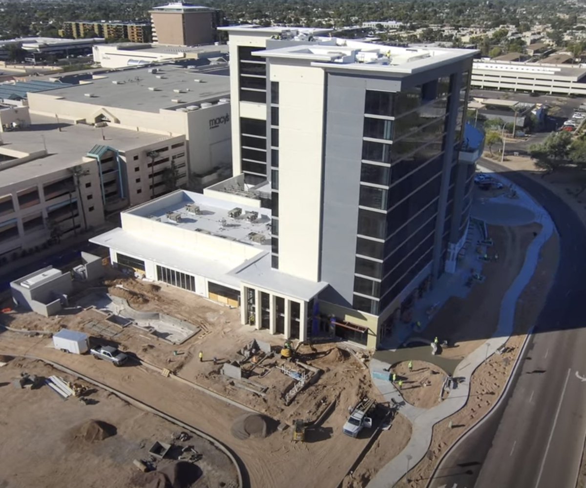 Caesars Republic Scottsdale, a Hilton Hotel tweet media