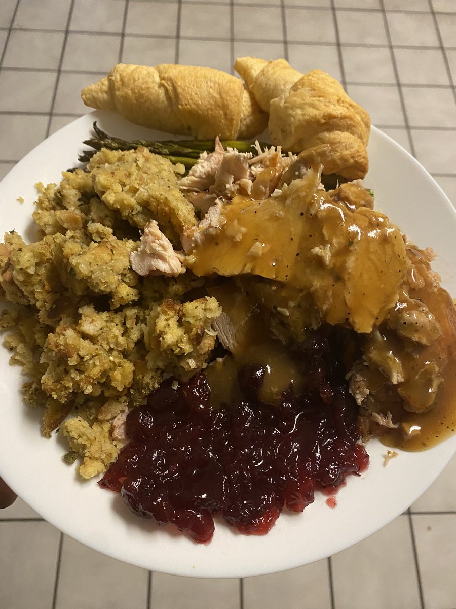 Thomas Moore tweet media