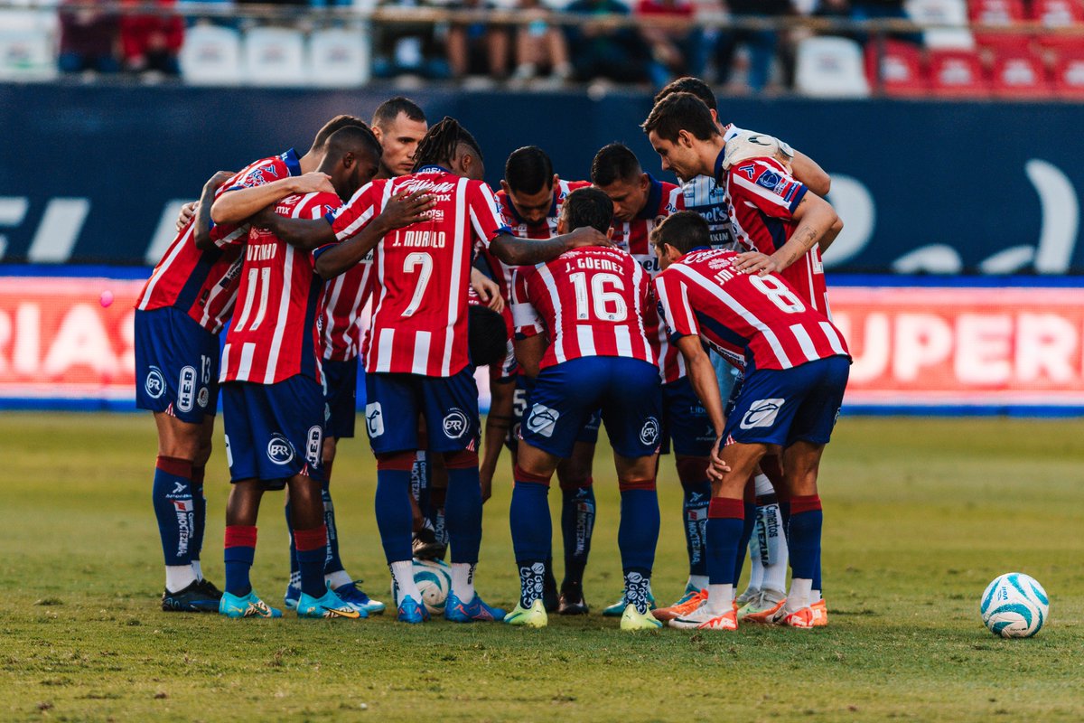 Finalizamos la fase regular del #Apertura2023 ubicados en el cuarto puesto de los equipos con más pases acertados, con un promedio de 418.23 pases exitosos por partido, lo que representa un 87% de efectividad. 🫂 📝 Todos los detalles 👉🏼 bit.ly/46tTE1i #ConAlmaPotosina