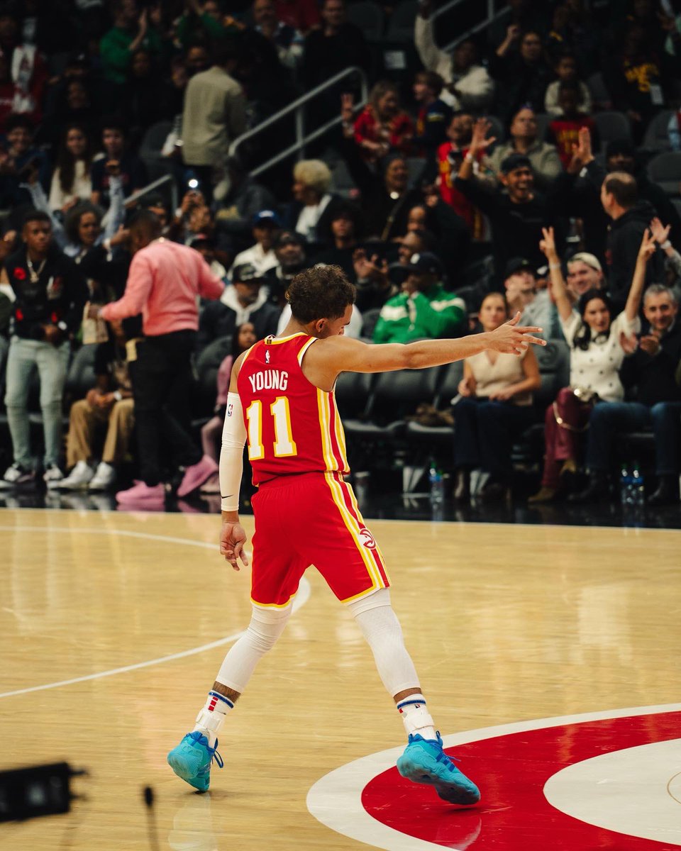 TheTraeYoung's tweet photo. WeMove!! 
See y’all after thanksgiving🦃❄️ https://t.co/31pQIb9XRV