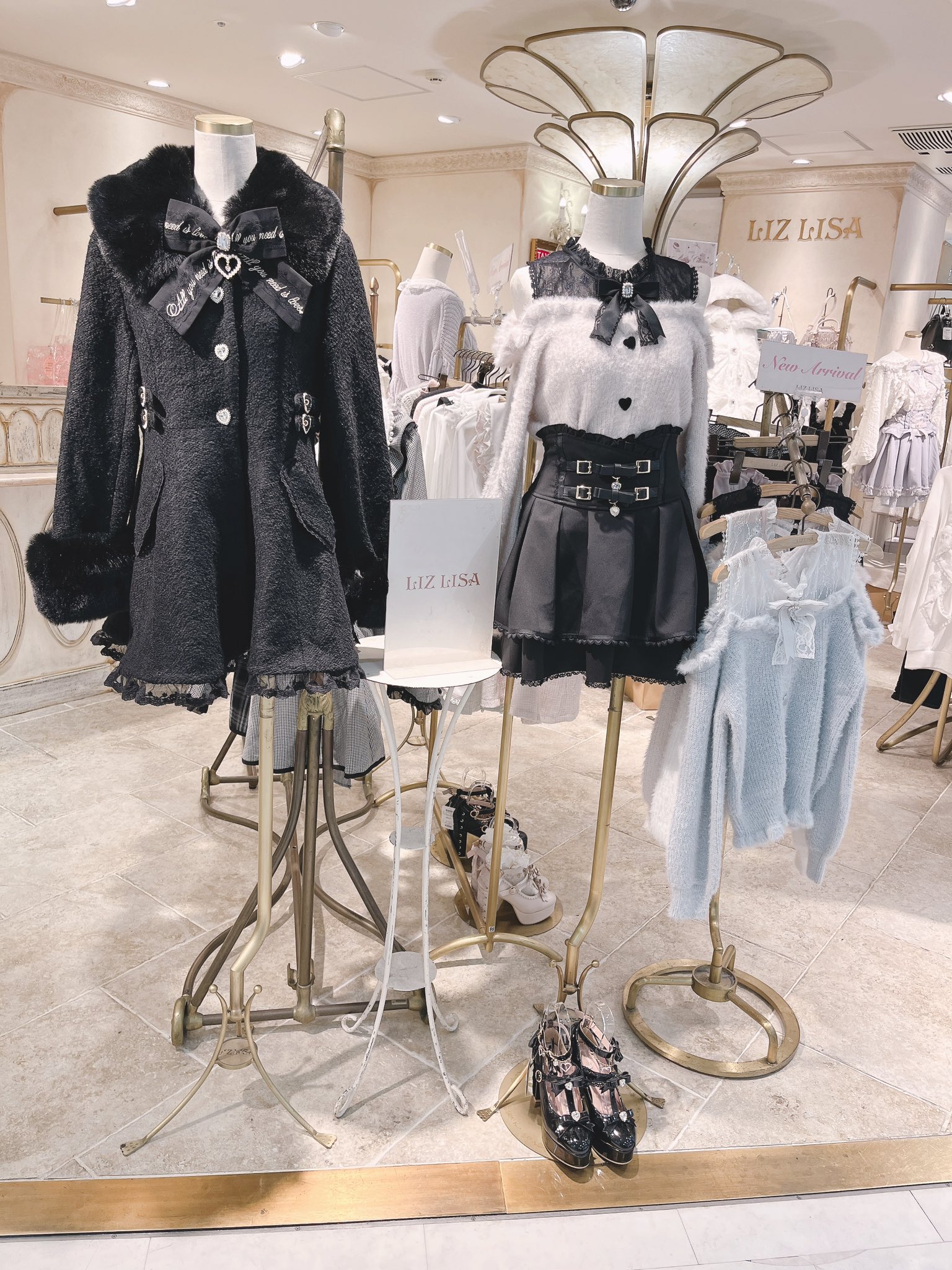 LIZ LISA | . New Arrival🧸 . 2023 Autumn Collection