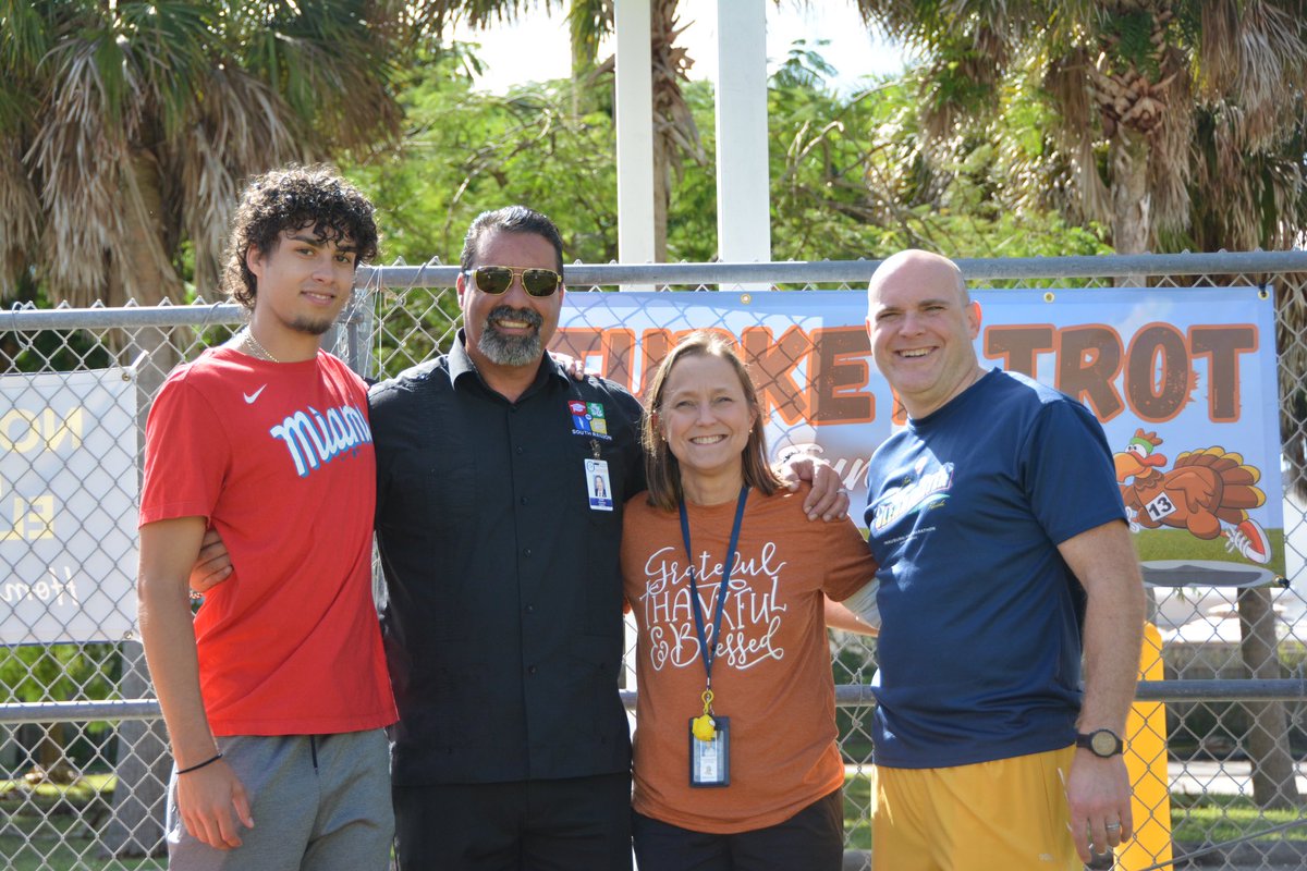 NBB_Elementary's tweet photo. 2nd Annual PTA-sponsored Turkey Trot. Special thanks to our South Region Office Superintendent, Mr. Villalobos, for a surprise visit to our event. #yourbestchoicemdcps #nbbpta @MDCPSSouth @SuptDotres @MDCPS https://t.co/P8H384g4gu