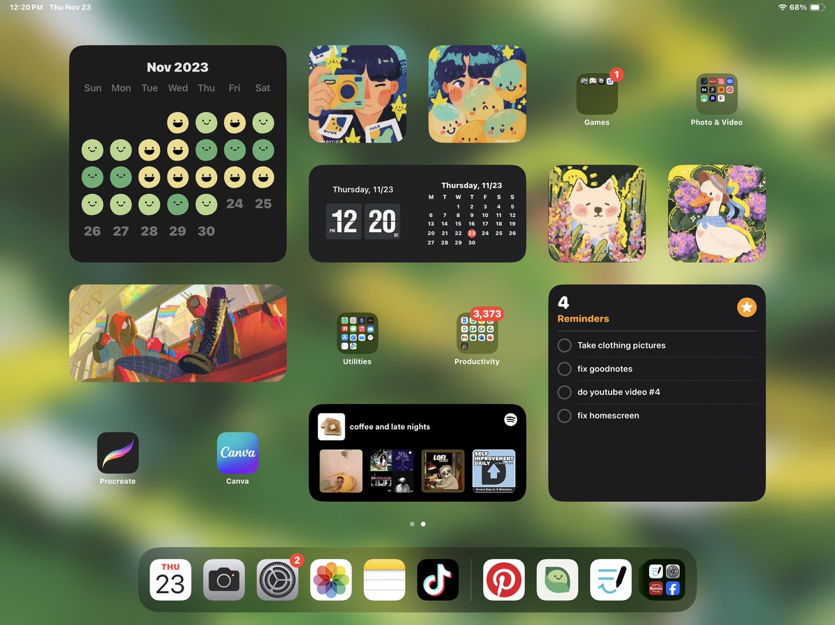 Hello and Goodmorning #commstwt and #commsX 🌹💛been mia for a few days and trying to get back to posting! 🌻Hoping everyone has a wholesome thursday! ✨anyways, did a quick setup for my ipad! 🫶🏻