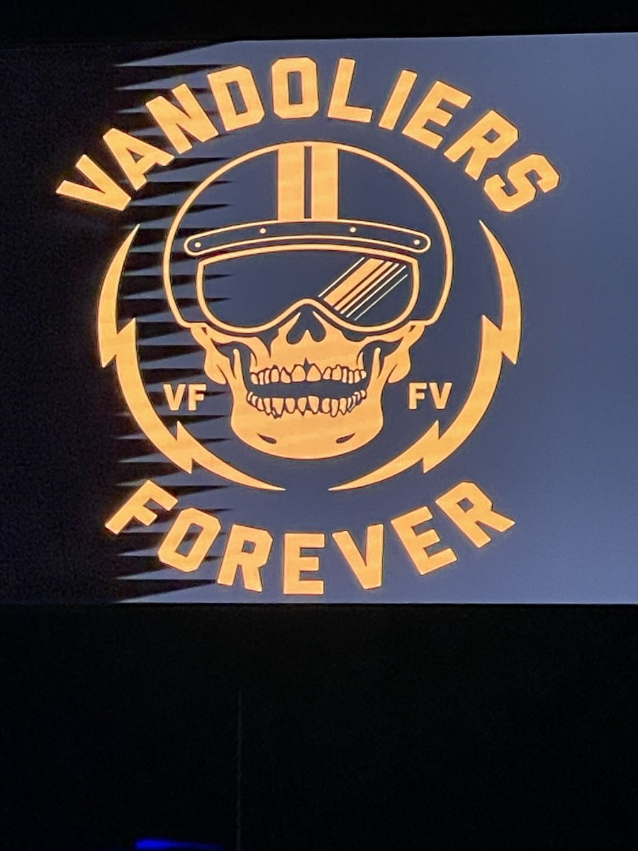 . <a href="/vandoliers/">Vandoliers</a> are going to jail tonight they just murdered everybody at #longhornballroom #vffv