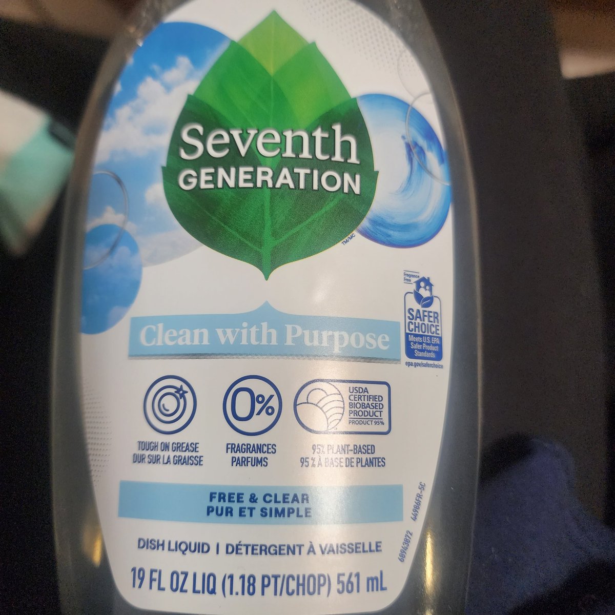 Anyone else (especially those with #MCAS) react to the fragrance free 7th generation hand soap? My hands are red & blotchy & like they're on fire. They've been red and blotchy while doing dishes before but Raynaud's and temperature changes from hot water does it but burning??