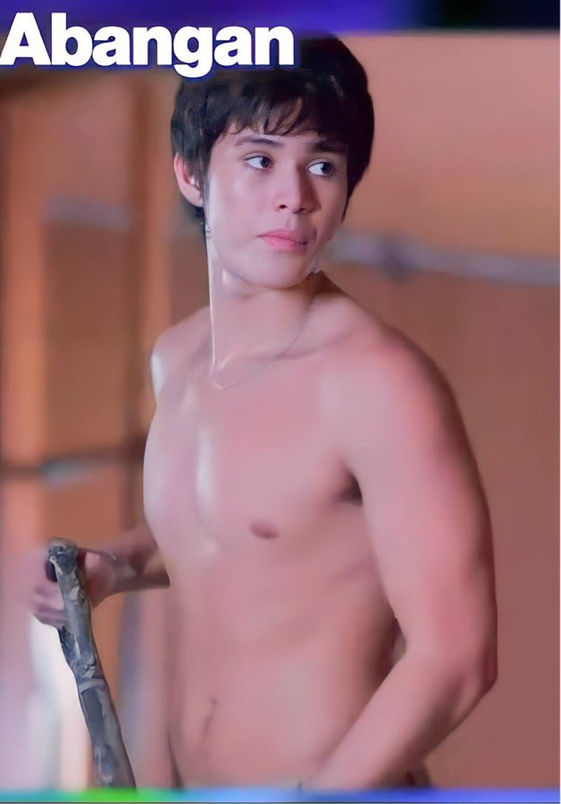 tayangina's tweet photo. he's ready for mature roles na 😎🔥 https://t.co/X19EJukpkv