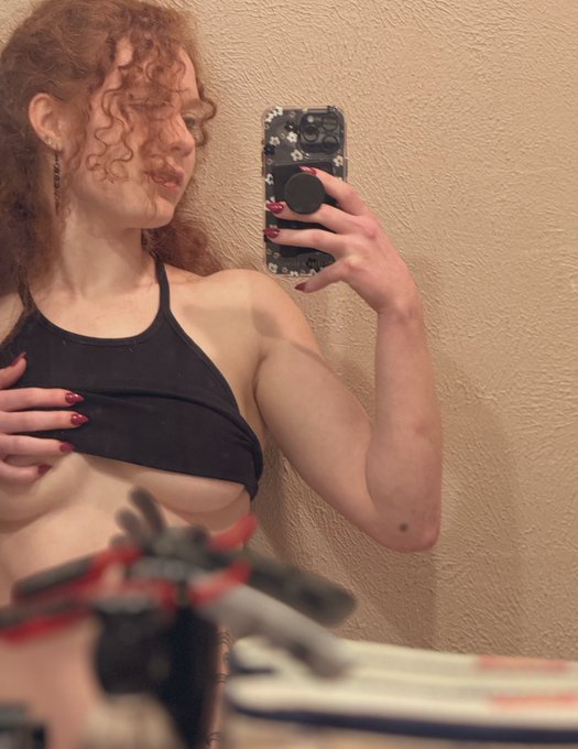 Okay so I posted a version of this picture to the other site but GODDAMN LOOK AT THE DEPTH https://t