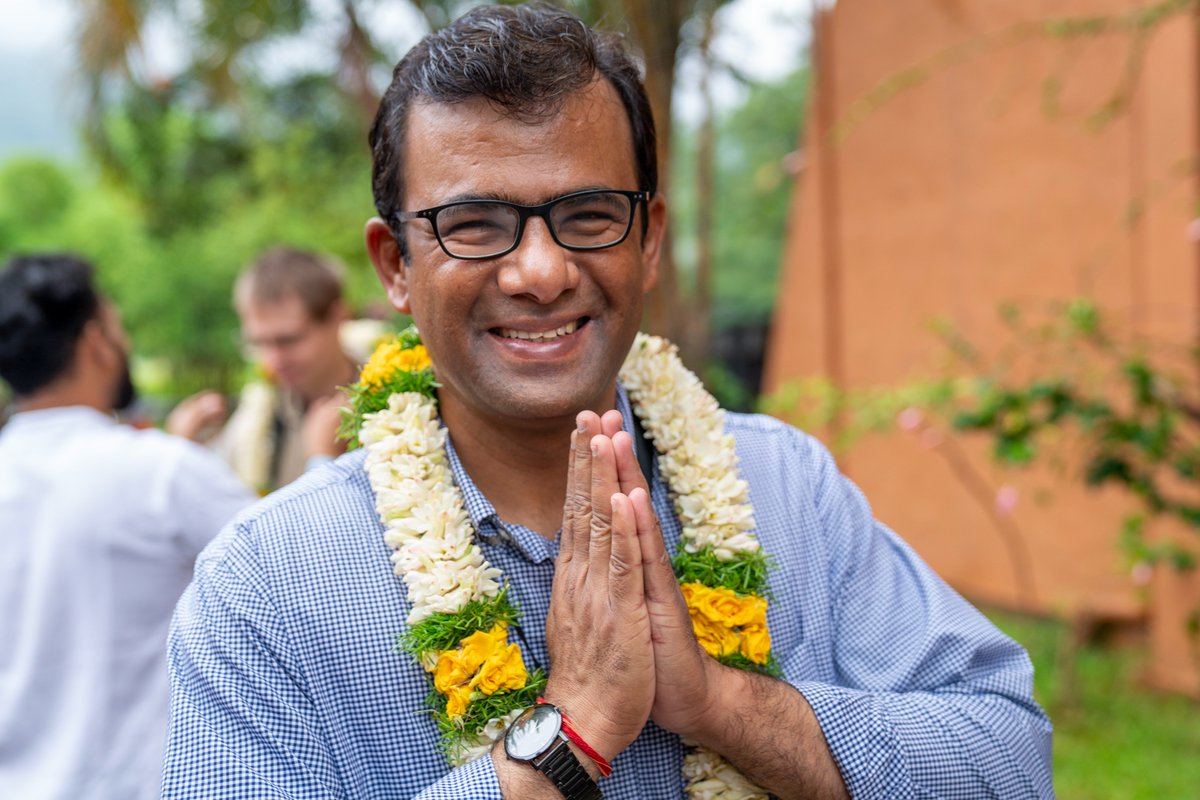 Sadhguru Academy tweet media