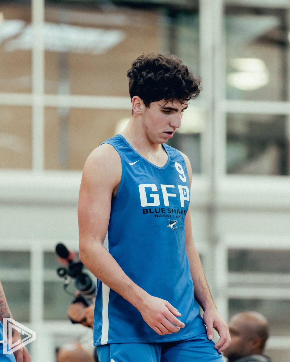 “25” Tait Spencer 6’2 CG 
Great Futures Prep

Vs. West Coast Prep

11/14 FG%
2/4 3FG%
4 REBOUNDS 
4 ASSISTS 
29 Total Points 

Recruitment: BIG SKY, WAC, BIG WESTBOUND