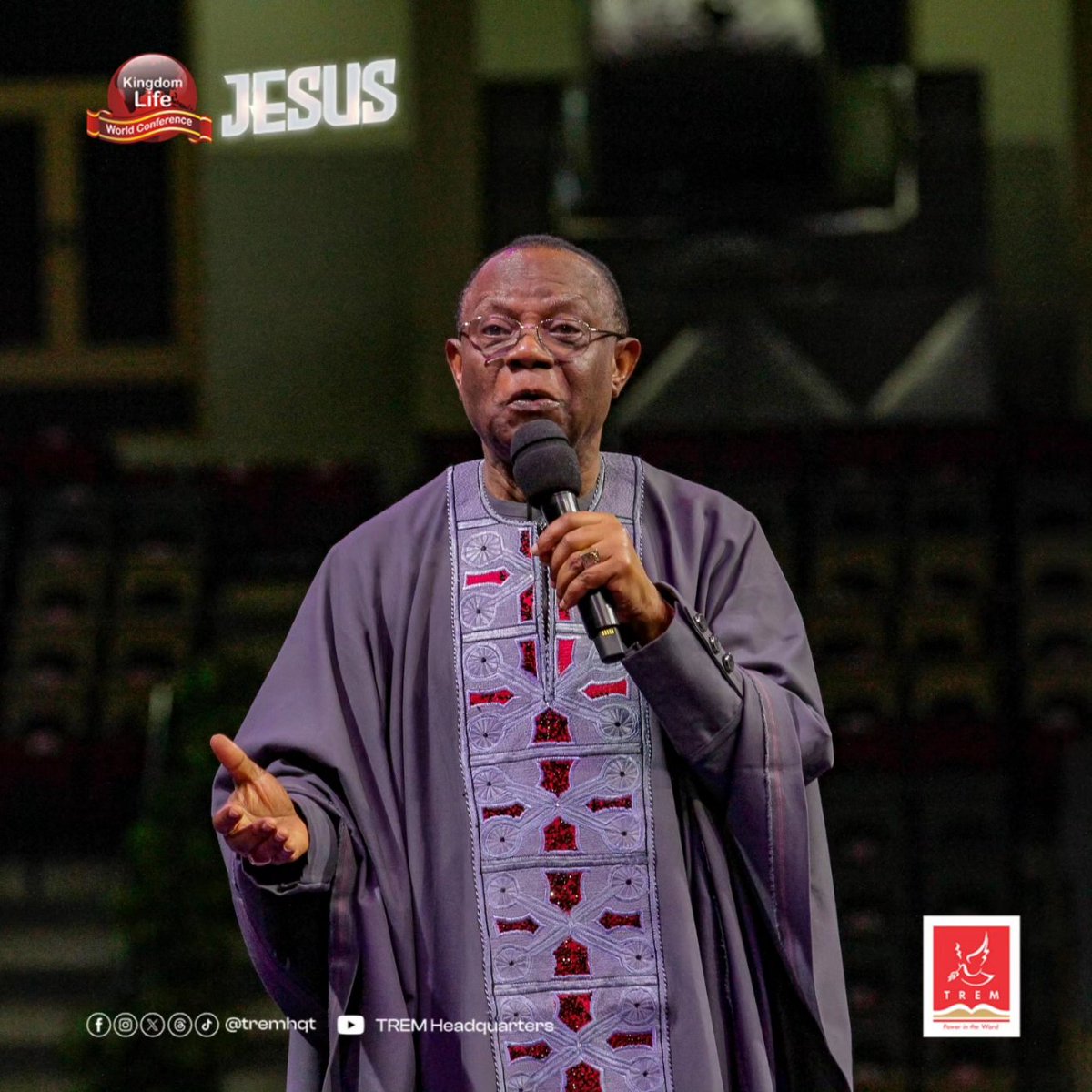 tremhqt's tweet image. We were blessed tonight by Dr. Felix Omobude. He spoke on the topic: "THE UNSTOPPABLE DESTINY," following the theme of this year's conference - JESUS.

Thank you sir for blessing us tonight 🙏🏼 

#TREM #KLWC2023 #KLWC #Jesus