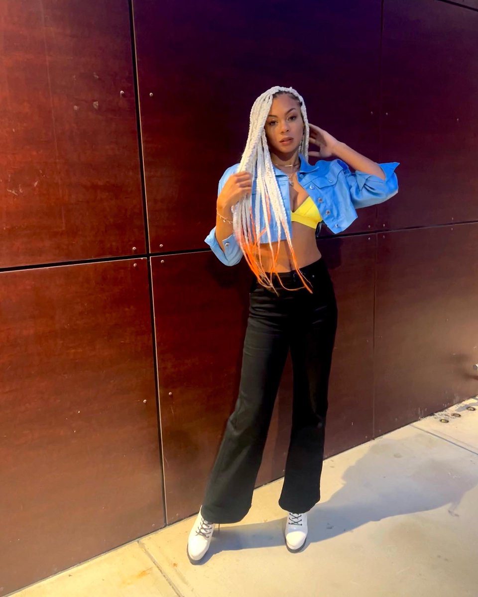 Bitch, Don't Kill My Vibe. ꕥ NOT @TheVibeBri tweet media