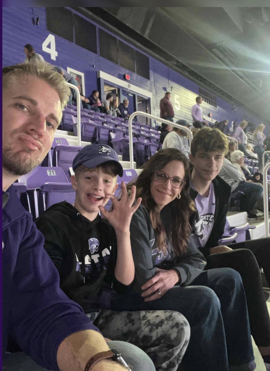 Back in Manhattan to cheer on the cats! <a href="/notlogan32/">Logan Wallace</a> <a href="/KStateMBB/">K-State Men's Basketball</a>