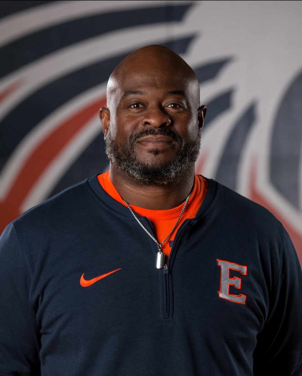 Coach Falls &amp; OE Hoops is thankful to Coach <a href="/JeromeMcCrayJr1/">Jerome McCray Jr</a>! Coach McCray answered the call at the wire when the girls showed out in huge numbers at tryouts! He is excited to coach our Navy Team girls this season! He has jumped in with both feet teaching this program @ loyalty!
