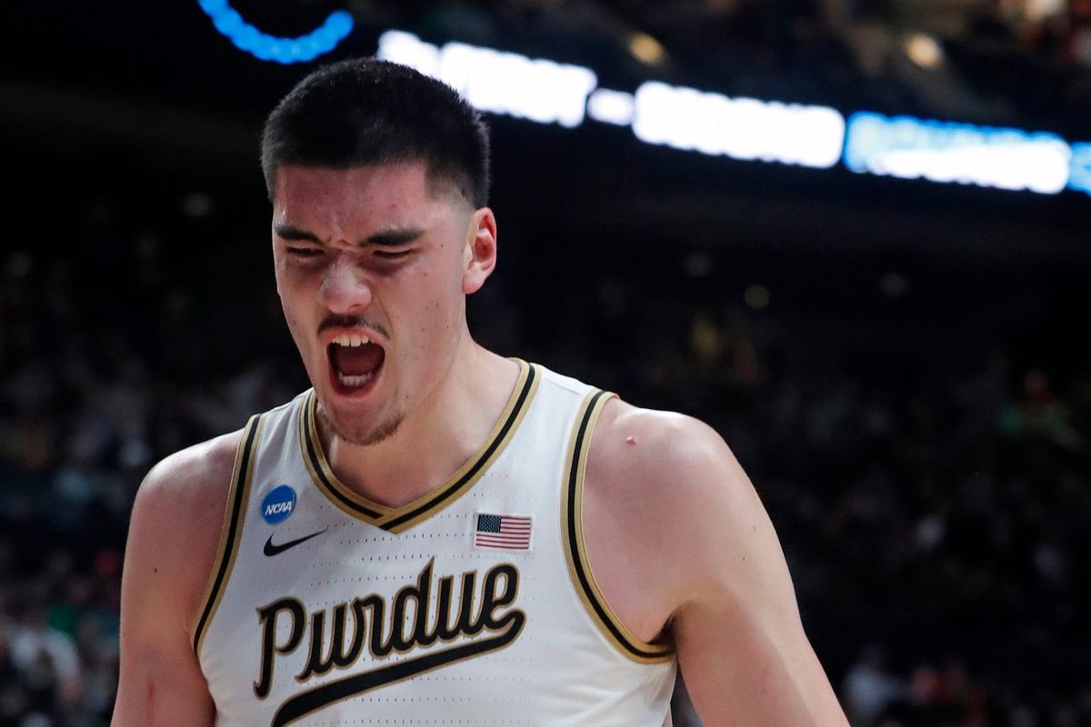 “He’s just tall” “He’d be flipping burgers if he wasn’t 7’4”

He just averaged 25.3 PPG and 13 RPG over a three day span in which Purdue swept #11, #7, and #4 in the country. 

Insult him all you want, but Zach Edey and Purdue aren’t going away any time soon.