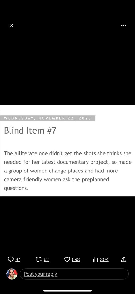 MrMrsHenryWales's tweet image. 😂😂😂Snarkel M can not help herself!! 🚨🚨😳It is always about the camera angle because Daddy taught her hot to 
STRIKE A POSE! 🫣🫢😹🤭🤣😹😂😂
#MeghanMarkIeisanarcissist 
#MeghanMarkleEXPOSED #Table12
#AlienFacedKnees #ComeAtMeAgain