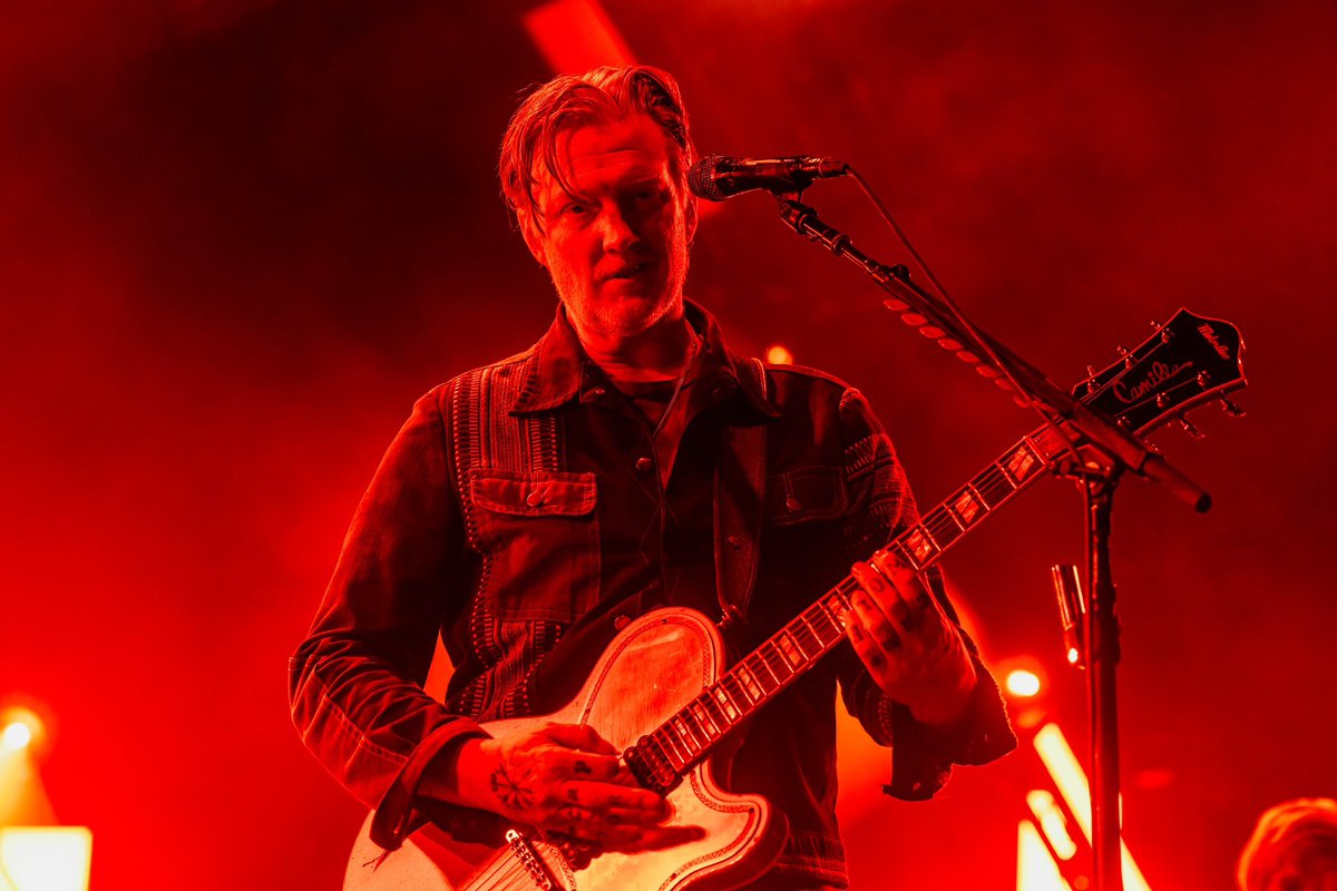 gbollardphoto's tweet photo. Tonight @qotsa in @3ArenaDublin 
More in the am @mcd_productions https://t.co/0JSap3Kq4z