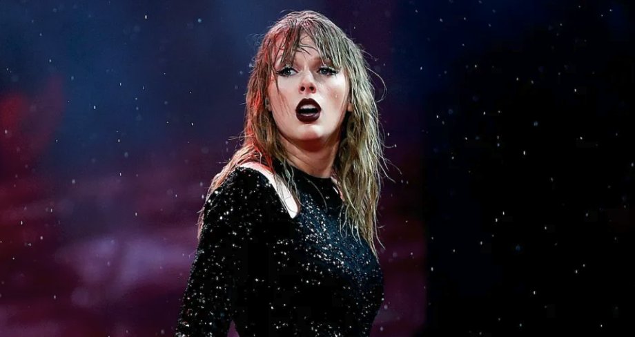 .@taylorswift13's fans are threatening to boycott Netflix if her 'Reputation' concert film is removed from the streaming service READ MORE ➡️ uproxx.com/tv/taylor-swif…