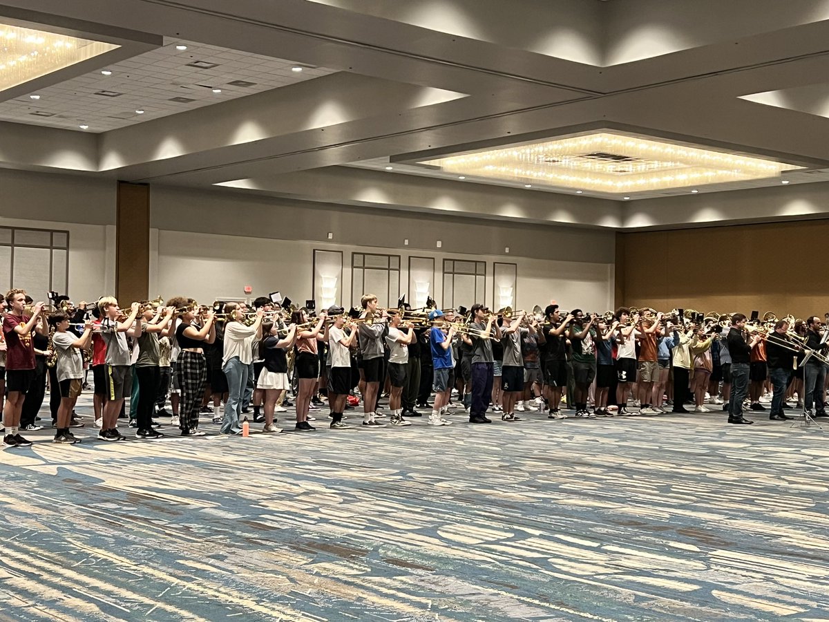 LHSTour2023's tweet photo. Final run thru before our 7:40am CST performance tomorrow at Cinderella’s Castle in the Magic Kingdom. Wake up time is 2:55am….ouch. #lhstour2023 https://t.co/hscdD9txHE