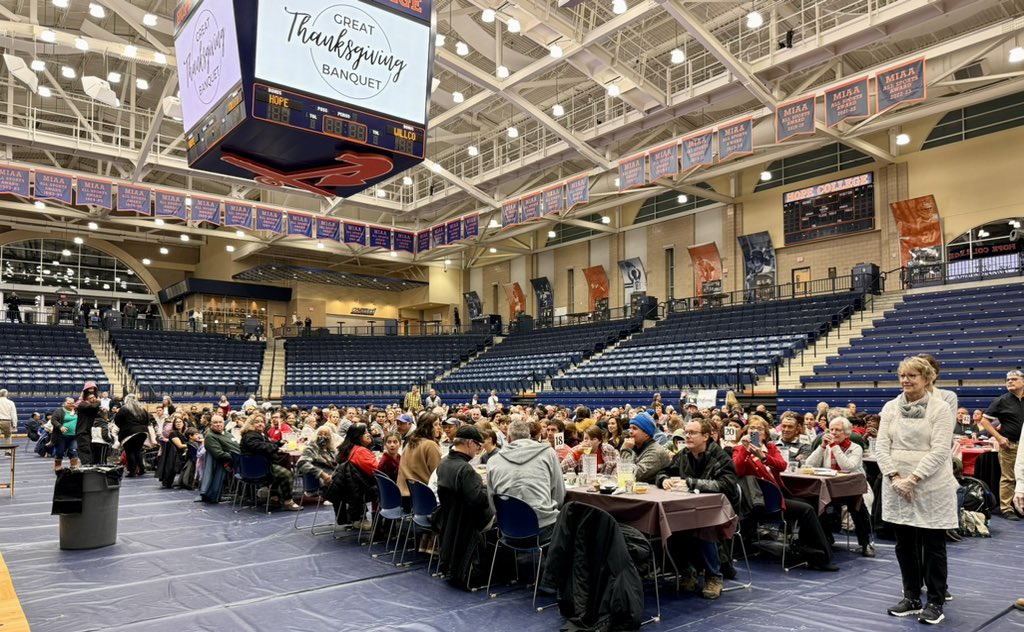 Holland’s Mayor Nathan Bocks tweet media