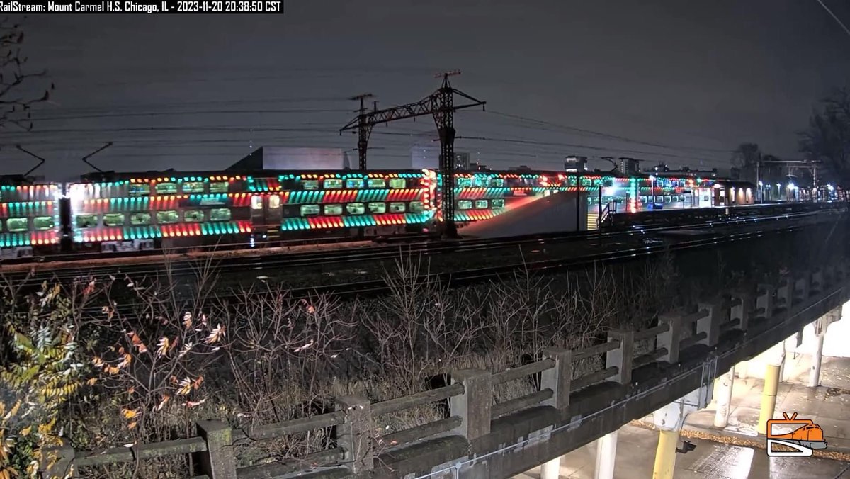 railstream's tweet image. Super excited that @Metra has joined in on the #holiday #train fun! 

#railfanning #trainspotting #windycity