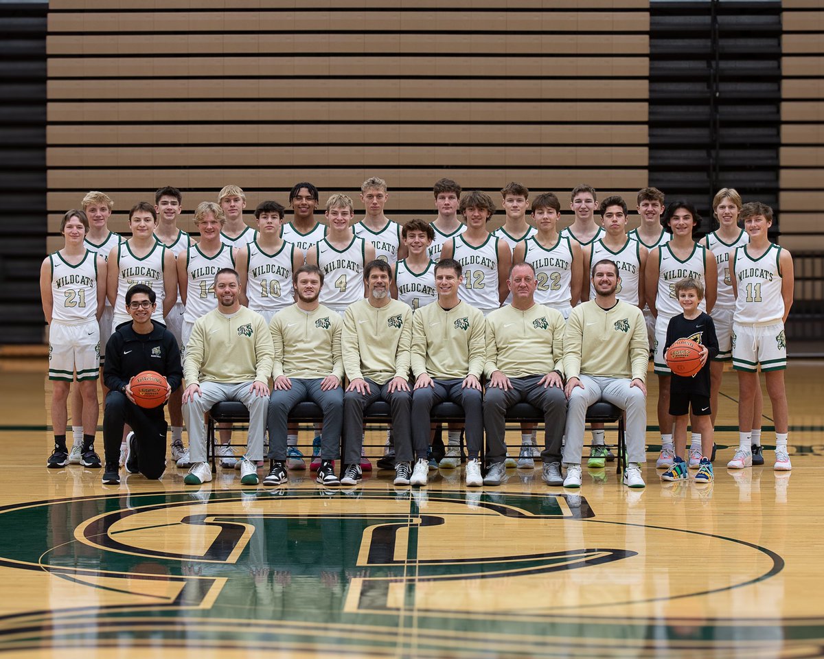 CLboysbball's tweet photo. Ladies and gentlemen, YOUR 2023-2024 Chisago Lakes Boys Basketball Team! #outprepare #outcommunicate #outcompete https://t.co/sb22OJxxst