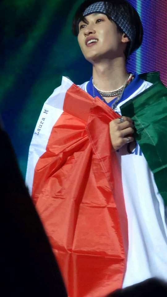 ELFJrz's tweet photo. A continuación, el equipo 7 presentará un power point de Eunhyuk más mexicano que nunca 🤣

Es que es lo más hermoso que existe ✨️

#슈퍼주니어DnE #SuperJuniorDnE #동해 #DONGHAE #은혁 #EUNHYUK #DElight_Party_in_MEXICOCITY💙 https://t.co/47Lq3zPg57