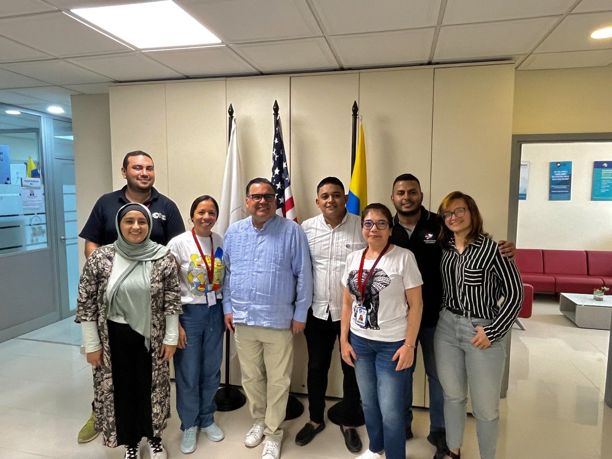 Esteemed visit from the 🇺🇸U.S. Ambassador in Colombia, Francisco Palmieri. Your presence in Barranquilla is always appreciated.

#PeaceCorpsColombia🇨🇴