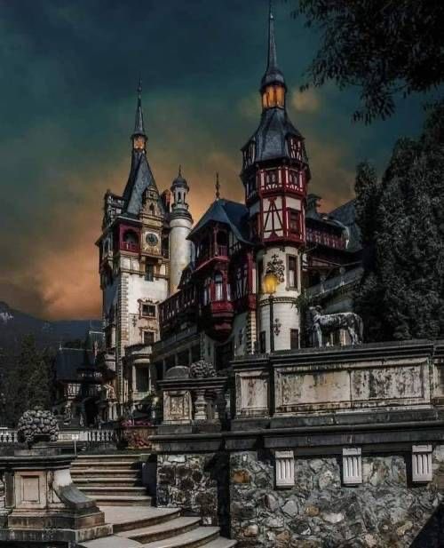 Anc_Aesthetics's tweet image. Peles Castle, Romania