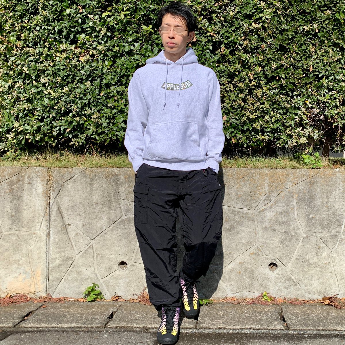 YossiyWear's tweet photo. #AirBakin #エアベイキン
シルエットもカラーも毒が効いててアクセントにピッタリ😋ナイロンパンツは #mocean ✨
#applebum と #raidback のコラボパーカーおろしました✨
世代的にエアベイキンといえばロッドマンなので、これがやりたかった🥰
#GSHOCK #gmwb5000 の汎用性の高さにはビックリ✨ https://t.co/u6cgcqZw9C