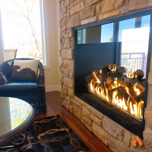 Acucraft's tweet image. 🔥The SIGNATURE Series: Customizable linear fireplaces available in various sizes and a variety of media options. ✨The TIMELESS Series: Emphasizing the fusion of classic design with modern functionality. 
#fireplaceseason #quality #madeinmn #design #wednesdaywisdom #luxury