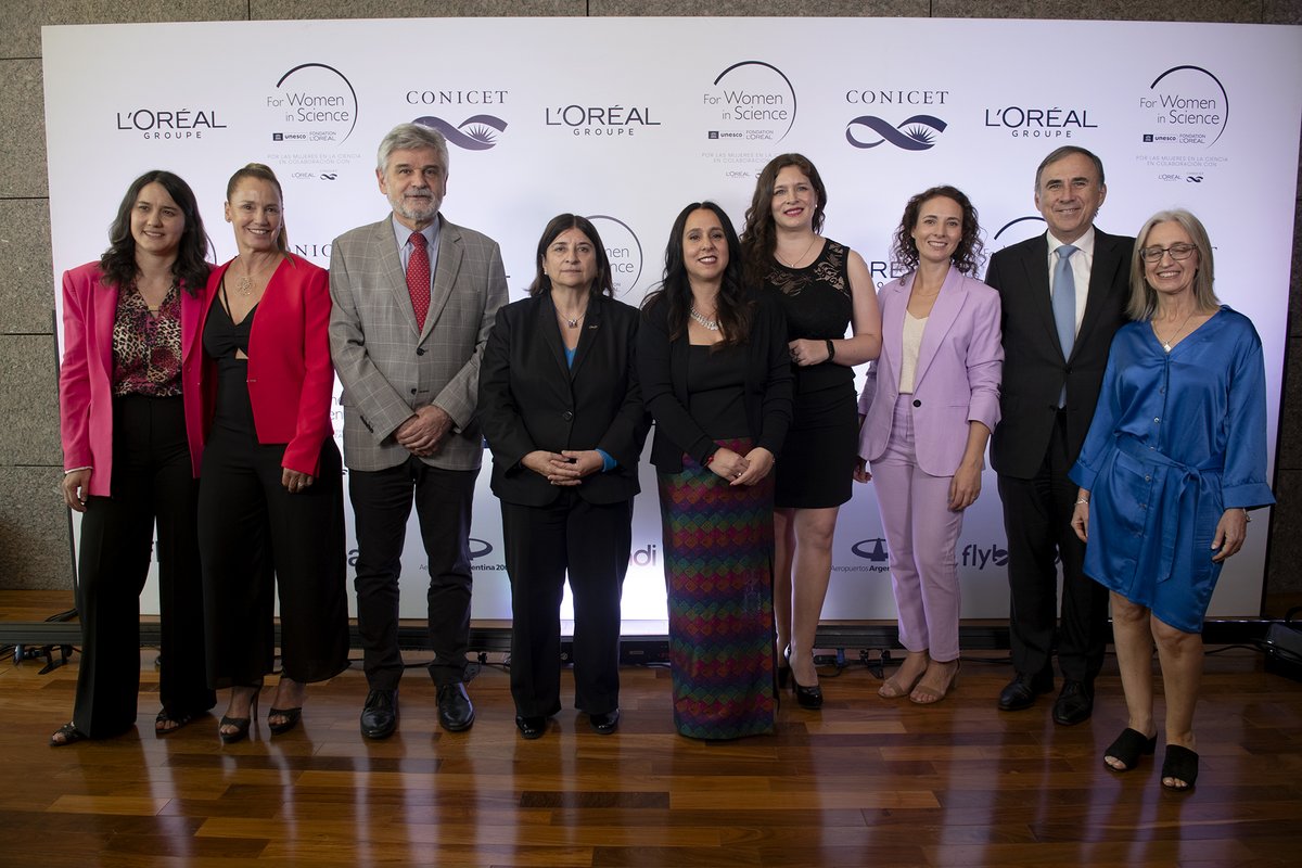 Ana Franchi tweet media