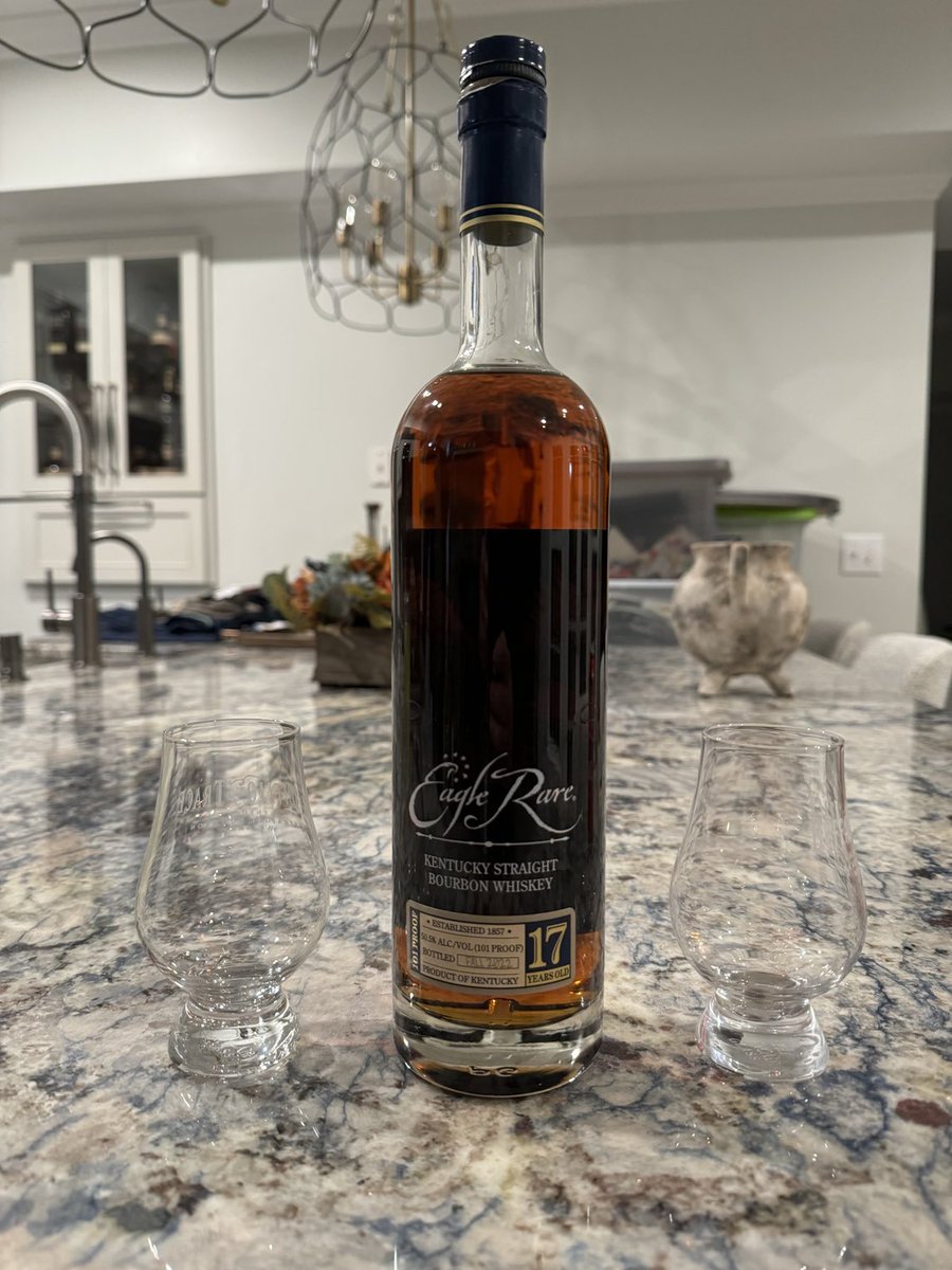 CoachZach4's tweet photo. Starting the holiday off right…. https://t.co/SnMxBJ2kYV