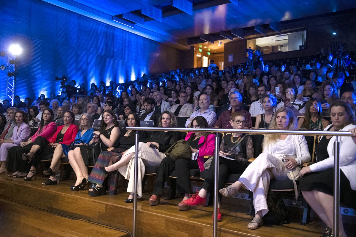 Ana Franchi tweet media