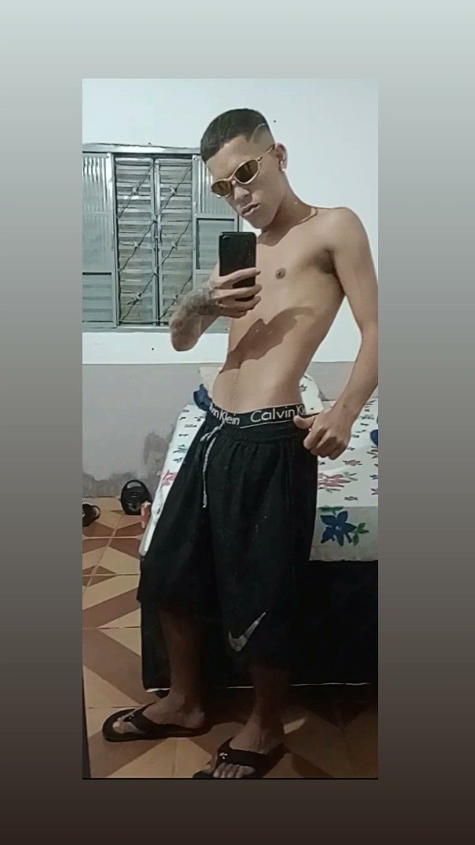 taliton2001's tweet photo. Noite 💙 https://t.co/HnBnVZf7GO
