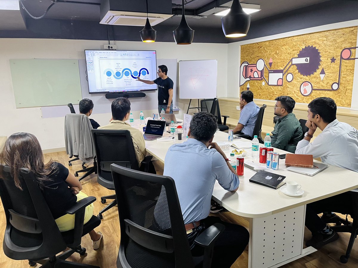 <IF India Supply-Chain Portfolio Gathering> We invited founders of supply chain related startups in our portfolio and had an intensive and interactive session on organization, hiring, supply-chain development, funding, etc yesterday. <a href="/ksutham/">Utham</a> and <a href="/SumitGhorawat/">Sumit Ghorawat</a> who are our growth