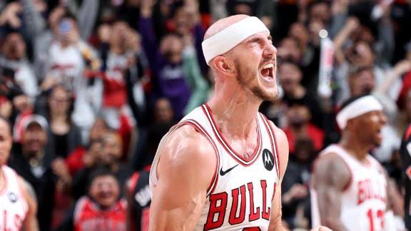 BballWWPickups's tweet photo. The @ChicagoBulls @ACFresh21 has entered must-own territory!👀

Last 7 games - 14.1 PTS, 3.1 REB, 2.1 AST, 1.4 STL, 1 BLK &amp; 2.6 3PM with an insane shooting split!🔥

He holds more value in CAT leagues, but worth a grab everywhere!💪🏼

#NBA #NBAFANTASY #FantasyBasketball #NBADFS https://t.co/rn1qOw04Qq