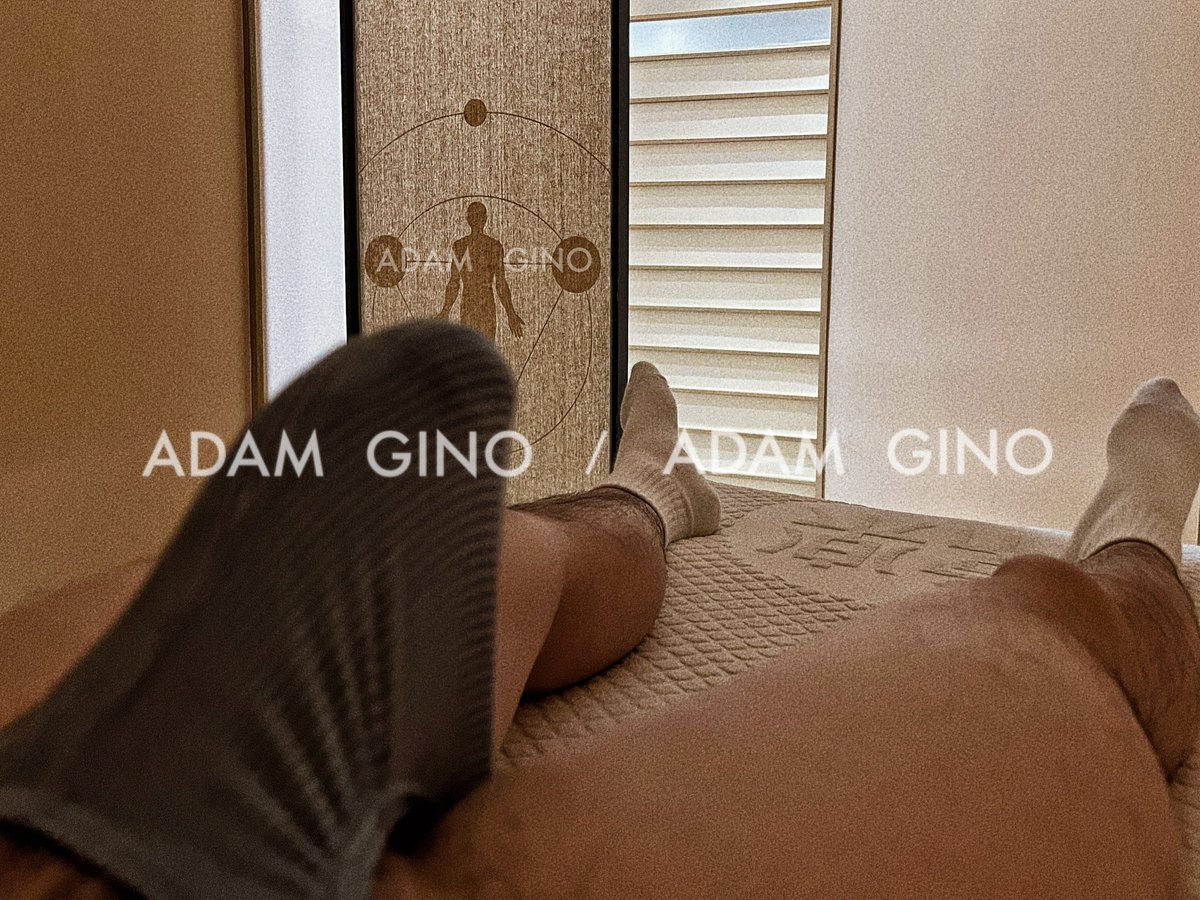 AdamGino tweet media