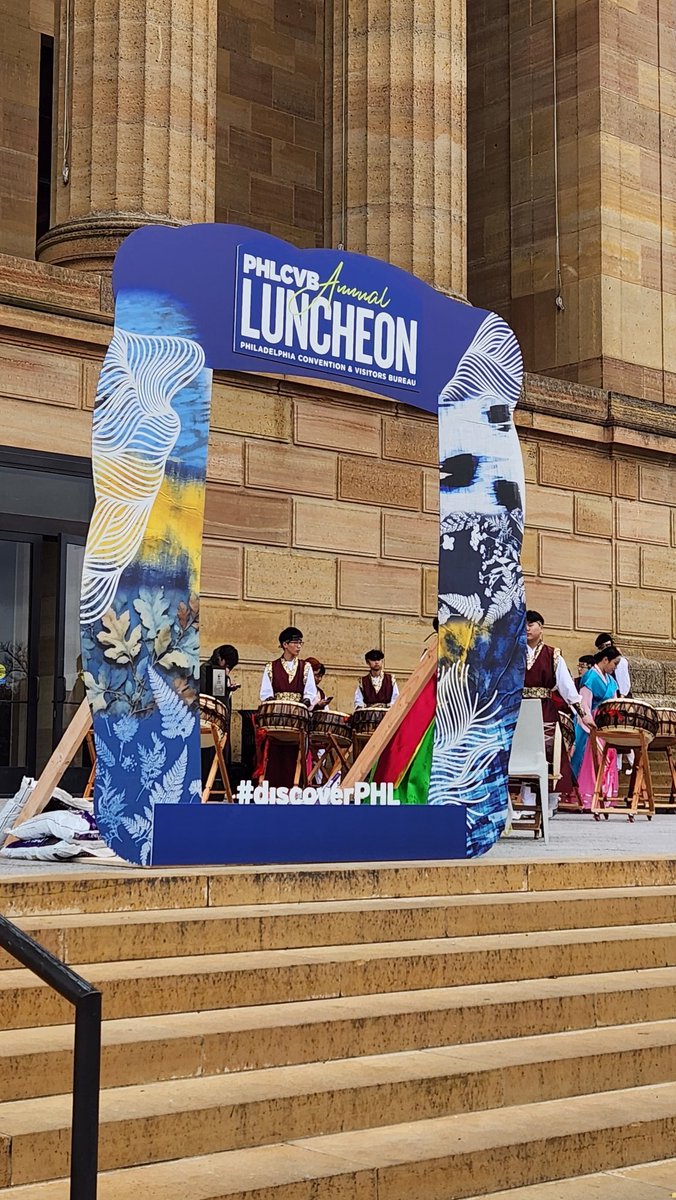 SheilaShowPHL's tweet photo. Some more highlights from today's @discoverPHL #PHLCVB Annual Luncheon at the @philamuseum on this Thanksgiving Eve. 
#discoverPHL https://t.co/jfjOabaNlS