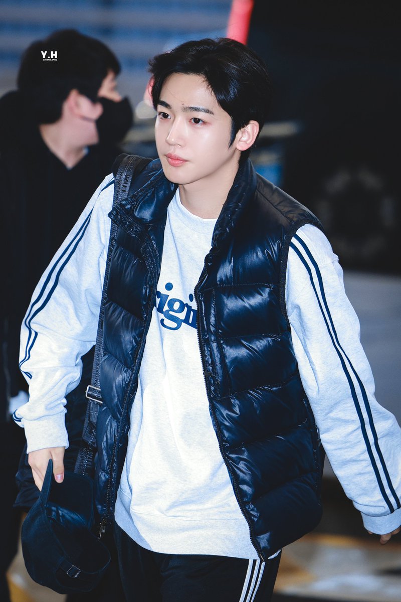 Lovefix_0922's tweet photo. 231118  ICN

청순미

#김요한 #요한 #yohan #KIMYOHAN #ヨハン #キムヨハン #WEi #위아이
 @WEi__Official @WEi__Member https://t.co/6xvc1XkIAe
