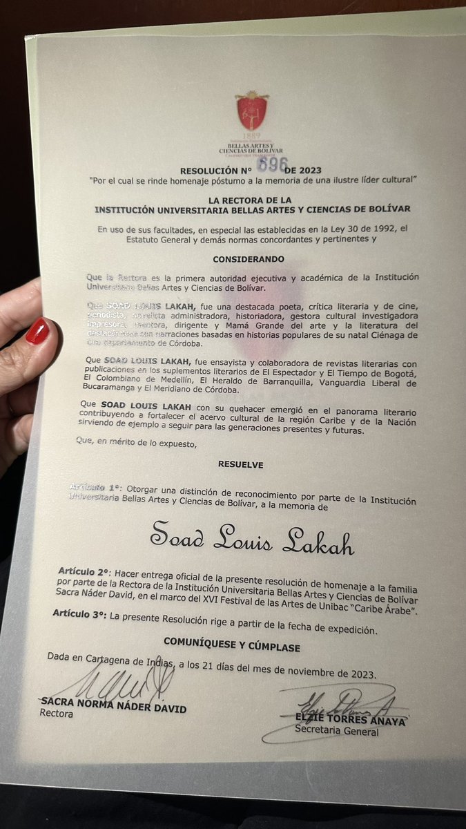 Agradecida por el sentido homenaje que le hicieron a la Turquesa Morena por su aporte a la Cultura Caribe Árabe, en la noche de clausura del XVI FESTIVAL DE LAS ARTES UNIBAC CARIBE ÁRABE

Gracias Sacra Nader y Estella Barreto ❤️
@UnibacBolivar