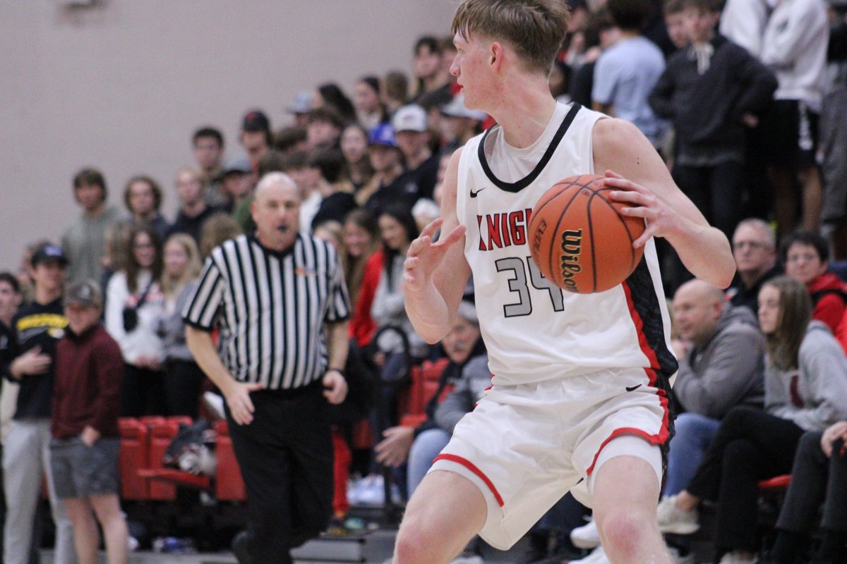anthony618jones's tweet photo. Final: @BasketballTriad moves to 1-0 with a 59-51 decision against the Springfield Senators.

Drew Winslow with 16, Tyler Thompson with 15 and Landon Zawodniak with 10 points for the victors. https://t.co/19eXlXBpYa