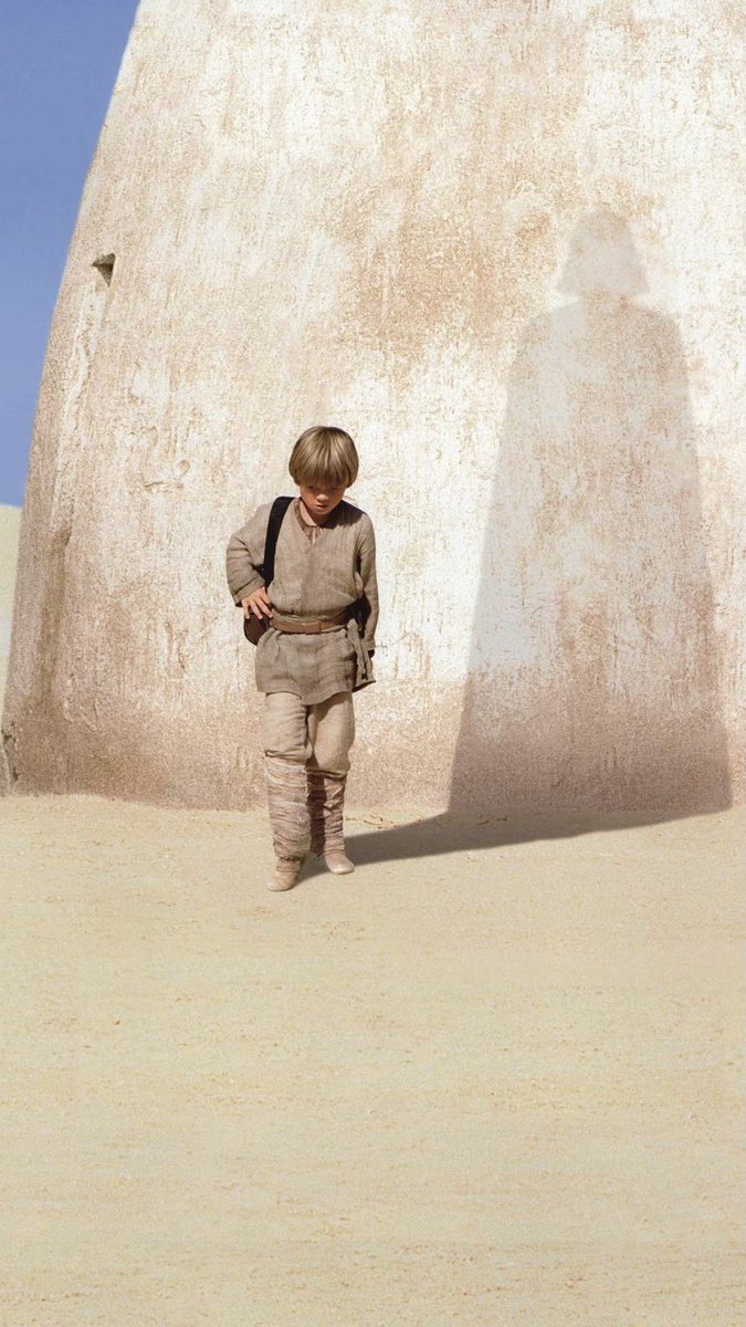 starwarstufff's tweet photo. show me a better teaser poster 

I'll wait https://t.co/pzjD7XMefI
