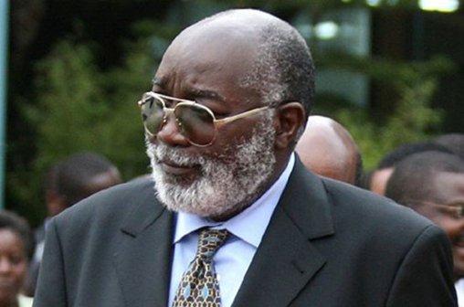 Josh001J's tweet photo. A SUMMARY of who Harun Mwau is!

Get to know your BILLIONAIRES who are off-records! Meet Sonkoree's and Kabogo's Father-in-law who has citizenship of more than five countries including Azerbejan, the second country with iron dome.

He owns palatial houses in Nigeria, South Africa, Singapore, Baku, Cuba, Colombia and several other countries.

He is so rich that it is alleged that he even sponsors presidential candidates' campaigns in different countries so they can continue protecting him.

He staged his own assasination and 'failed.' The motives are still unknown Not only is he an olympic shooter but also a mafia -untouchable.

John Harun Mwau was born in 1948 in Kilome, Makueni. He once served as a member of Parliament. During his campaigns, his opponents staged a fight to disrupt his meeting,  when a bird told Harun what was to happen, he went to the town and threw money from a chopper, the enemies were beaten!

He was the first director of the defunct Kenya Anti-Corruption Authority during president Moi but was removed after a year when a tribunal ruled that he was unfit to hold the office. Now let me tell you what that means; they said he a 'niccotine King' and was among the most wanted by the FBI and DEA.

He also vied for presidency in 1992 at 44 yrs and gannered 10.4 votes  but was stopped! The United States government attempted to seize his businesses for being a "naccotic king'' which are estimated to be worth $750 million.

When Saitoti tried to expose him, it is alleged that he did what had to be done.
Harun Mwau, I can be a very good grandson, I'll treat your grandchild well, if you let me🙂

Meet Harun Mwau, the richest man in Africa!