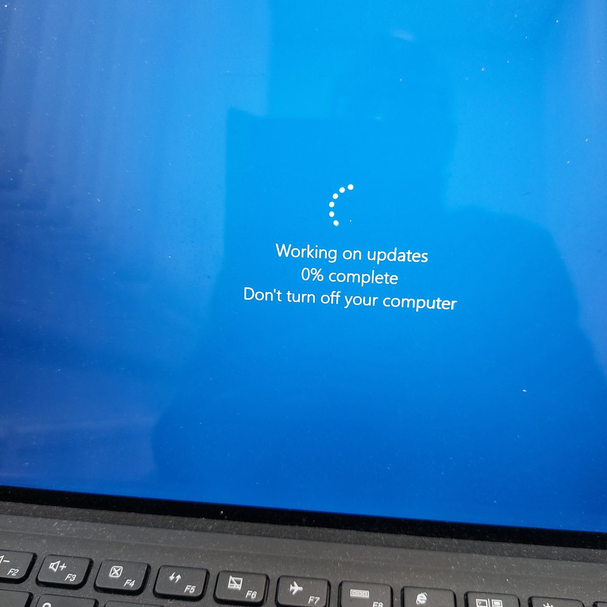 krismoodley's tweet photo. New record 40 minutes and counting. Wonder if  it will be ready before my next lecture. https://t.co/YodEKzkYn3